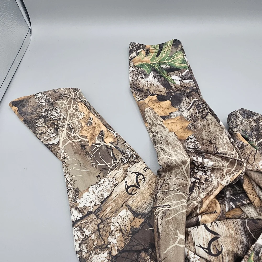Realtree Baselayer Pants Camo Leaf Winter Hunter Gear Kids Sz 8‎ / M Lot Of 2